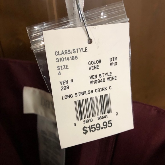 David’s bridal wtoo wine bridesmaids dress - Picture 6 of 8